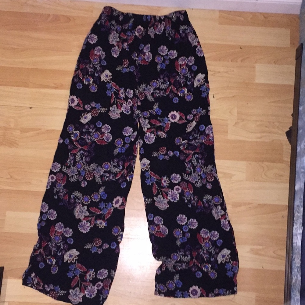 Flowy pants